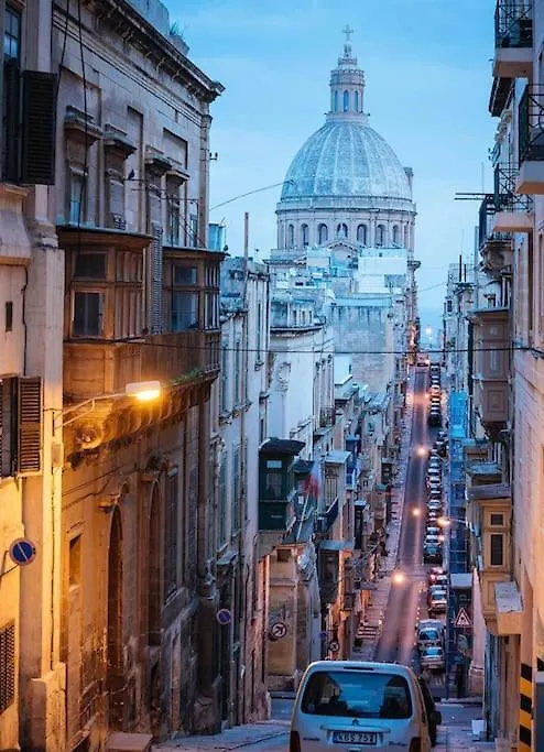 Apartment Valletta Stylish City Pad Malta